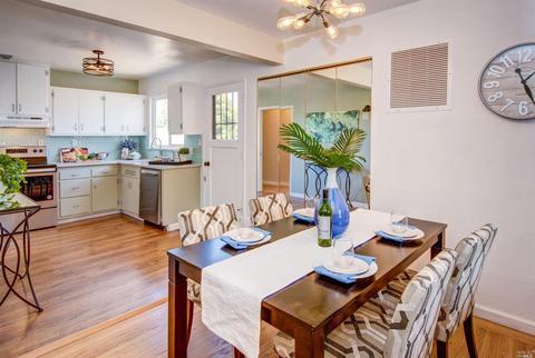 1104 Sereno Dr, Vallejo, CA 94589 photo 3