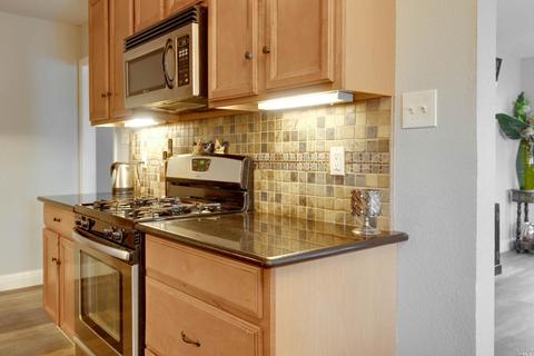 307 Sawyer St, Vallejo, CA 94589 photo 14