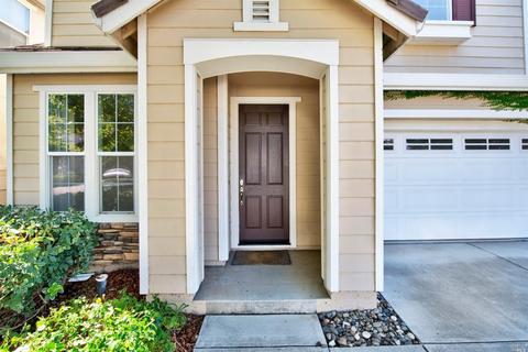 647 Jade Way, Fairfield, CA 94534 photo 4