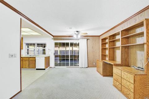 435 Hartwick Ln, Fairfield, CA 94533 photo 5