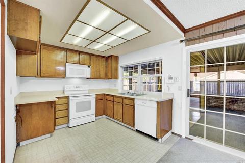 435 Hartwick Ln, Fairfield, CA 94533 photo 10