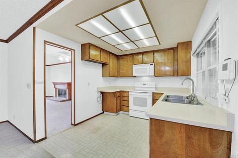 435 Hartwick Ln, Fairfield, CA 94533 photo 11