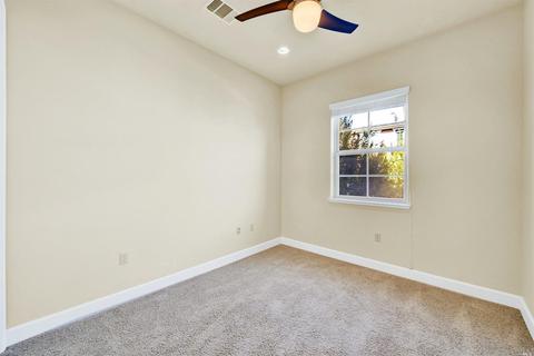 1114 Sonata Dr, Vallejo, CA 94591 photo 16