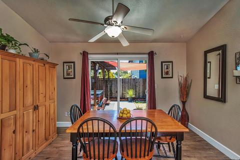 1935 Commons Ct, Windsor, CA 95492 photo 6