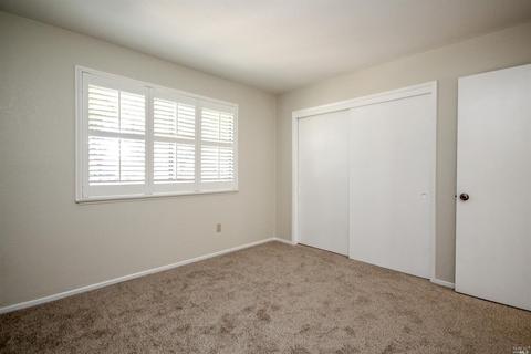 1316 Pinewood Ct, Dixon, CA 95620 photo 18