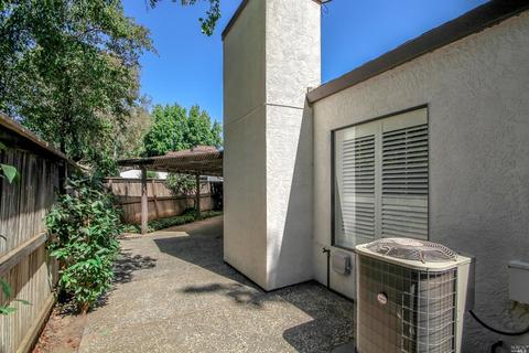 1316 Pinewood Ct, Dixon, CA 95620 photo 31