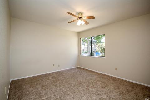 1316 Pinewood Ct, Dixon, CA 95620 photo 20