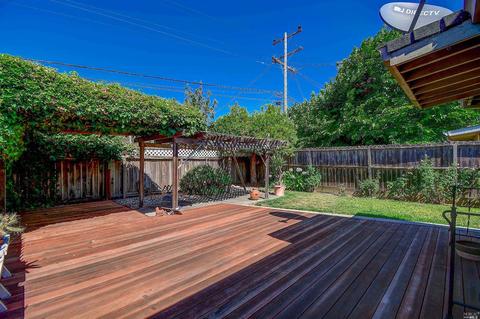 419 Diana Dr, Vallejo, CA 94589 photo 23