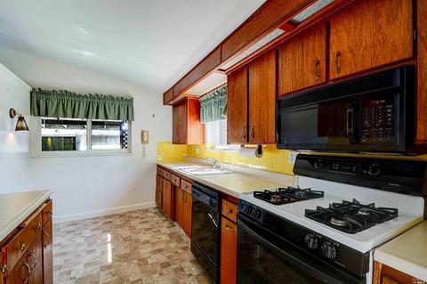 419 Diana Dr, Vallejo, CA 94589 photo 8