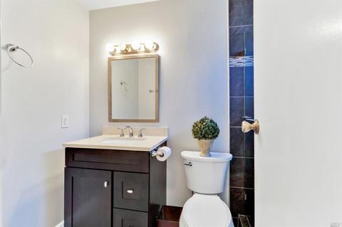 365 E O St E, Benicia, CA 94510 photo 20