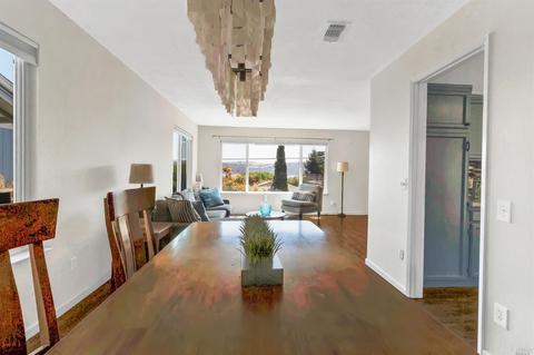365 E O St E, Benicia, CA 94510 photo 7