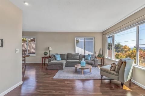 365 E O St E, Benicia, CA 94510 photo 5