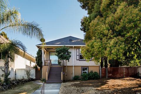 911 Kentucky St, Vallejo, CA 94590 photo 1