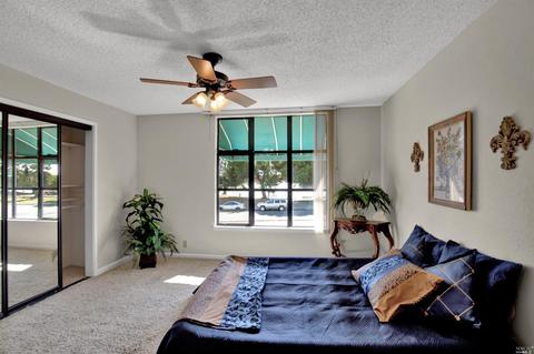 113 Nantucket Ln, Vallejo, CA 94590 photo 23