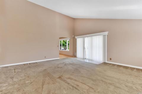 105 Bluebird Ct, Vallejo, CA 94591 photo 14
