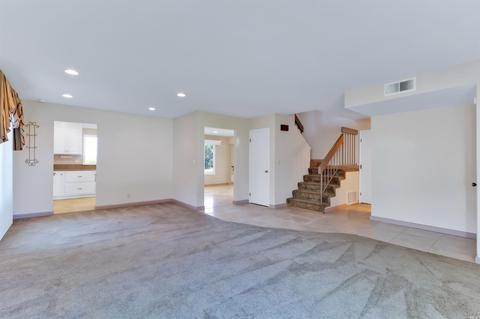 105 Bluebird Ct, Vallejo, CA 94591 photo 6