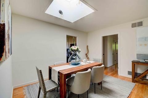 74 Meadow Dr, Mill Valley, CA 94941 photo 4
