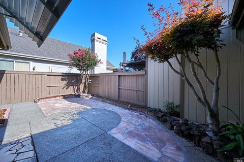 840 Patti Page Ct, Windsor, CA 95492 photo 15