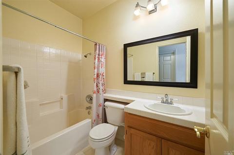 840 Patti Page Ct, Windsor, CA 95492 photo 14