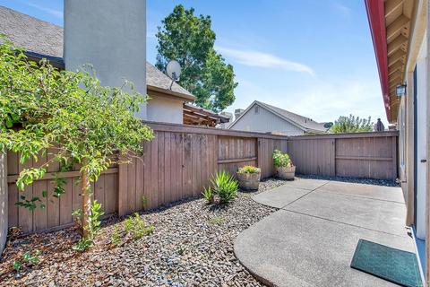 786 Glen Miller Dr, Windsor, CA 95492 photo 16
