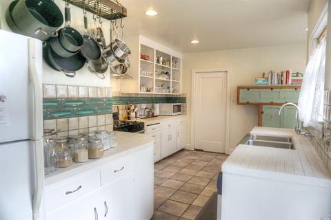 Undisclosed, Vallejo, CA 94590 photo 18