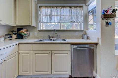 123 Basalt Dr, Vallejo, CA 94589 photo 13