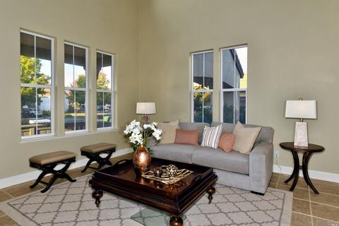 525 Sauvignon Pl, Windsor, CA 95492 photo 4