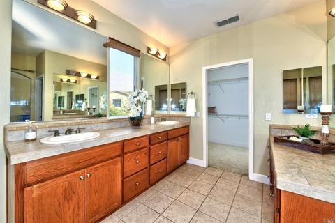 525 Sauvignon Pl, Windsor, CA 95492 photo 14