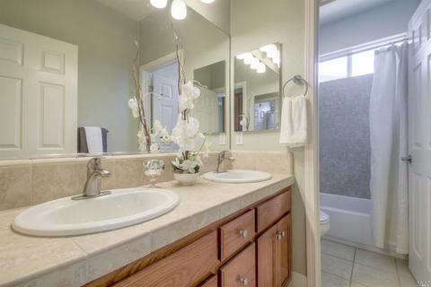 525 Sauvignon Pl, Windsor, CA 95492 photo 19