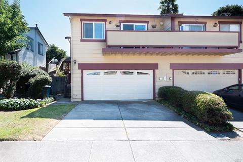 65 Calhoun St, Vallejo, CA 94590 photo 1