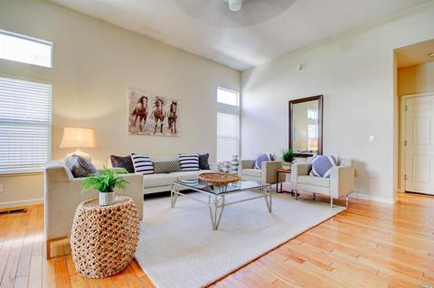 633 Renaissance Ave, Fairfield, CA 94534 photo 9