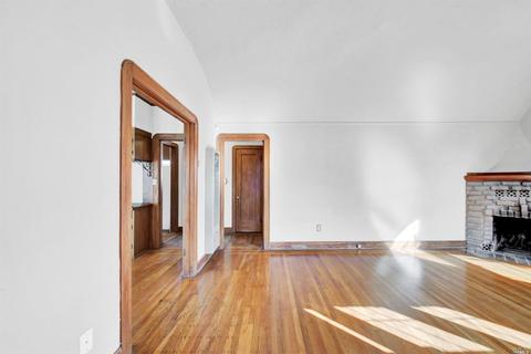 131 Wallace Ave, Vallejo, CA 94590 photo 5