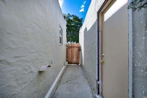 131 Wallace Ave, Vallejo, CA 94590 photo 31