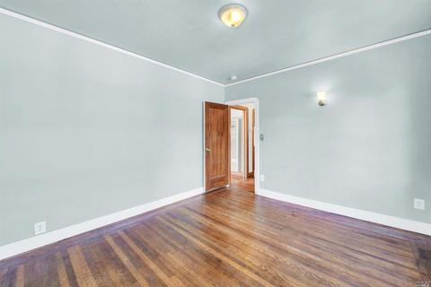 131 Wallace Ave, Vallejo, CA 94590 photo 15
