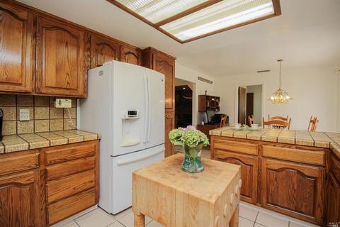 995 Hillview Dr, Dixon, CA 95620 photo 12