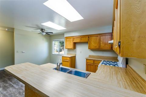 143 Mill Creek Dr, Willits, CA 95490 photo 10