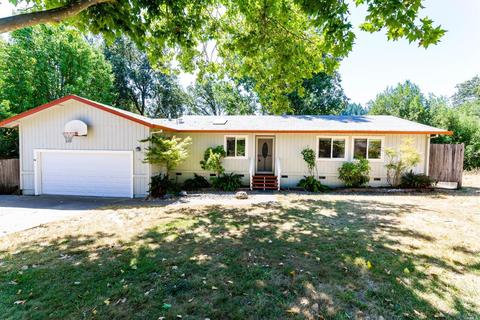 143 Mill Creek Dr, Willits, CA 95490 photo 2