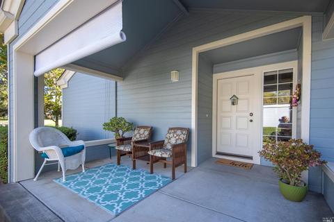 9166 Lakewood Dr, Windsor, CA 95492 photo 1