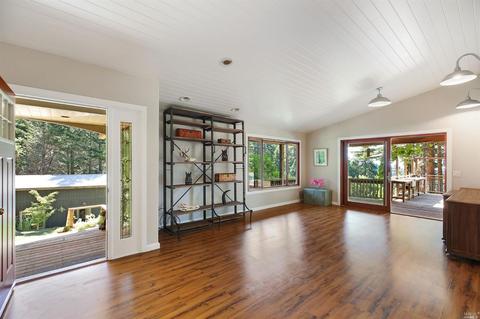 17309 Willow Creek Rd, Occidental, CA 95465 photo 8