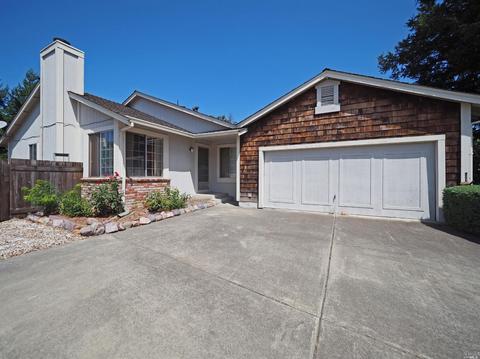 684 Draco Dr, Petaluma, CA 94954 photo 1