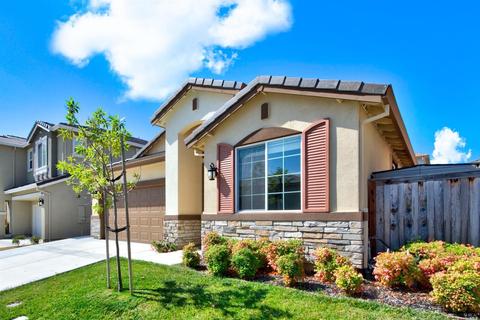 2131 Percheron Dr, Fairfield, CA 94534 photo 2
