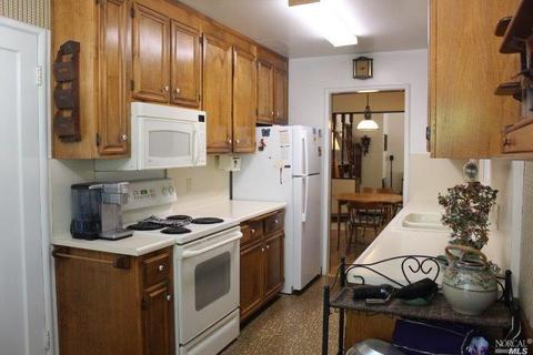 191 Lain Dr, Vallejo, CA 94591 photo 3