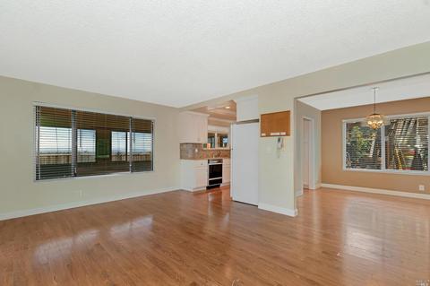 1049 Seascape Ct, Rodeo, CA 94572 photo 13