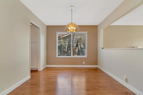1049 Seascape Ct, Rodeo, CA 94572 photo 8