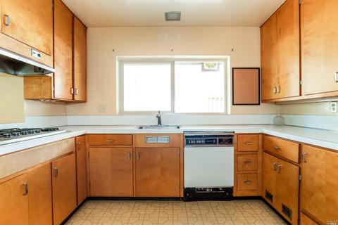 714 Walnut Ave, Ukiah, CA 95482 photo 9