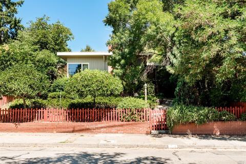714 Walnut Ave, Ukiah, CA 95482 photo 3