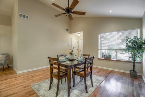 930 Pulteney Pl, Windsor, CA 95492 photo 7