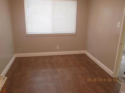 1010 Thelma Ave, Vallejo, CA 94591 photo 5