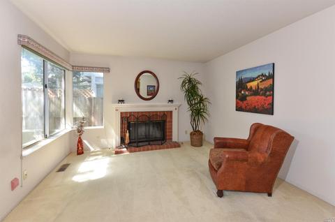 26 Billington Ln, Windsor, CA 95492 photo 7