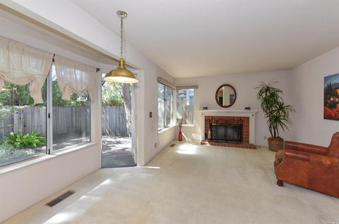 26 Billington Ln, Windsor, CA 95492 photo 8